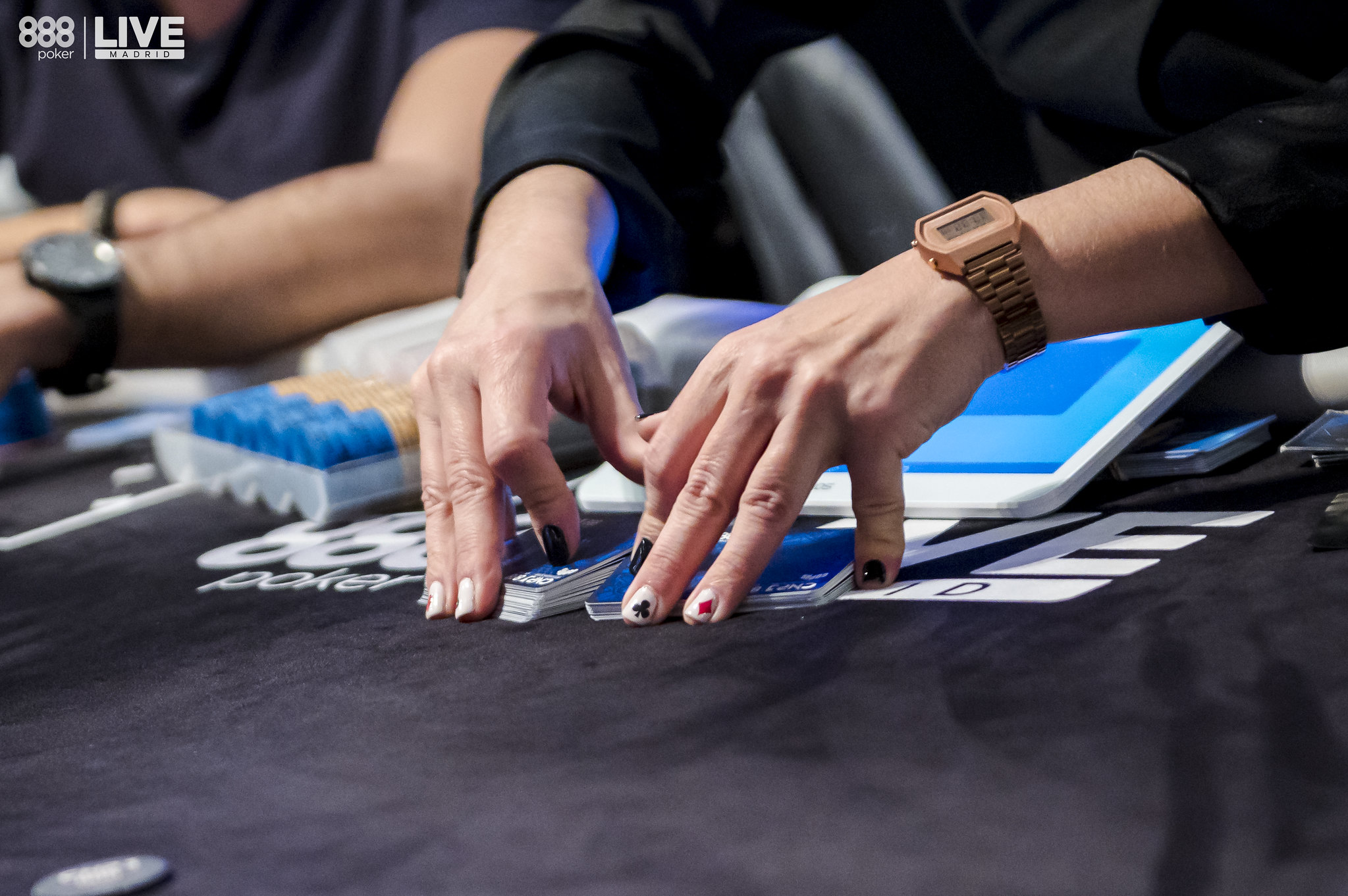 dealer poker baralhar