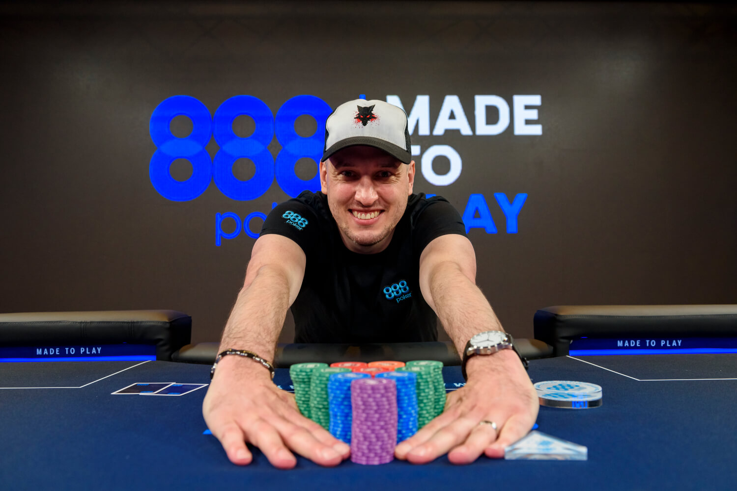 ian simpson 888live poker