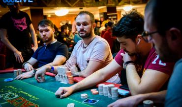 888 poker live